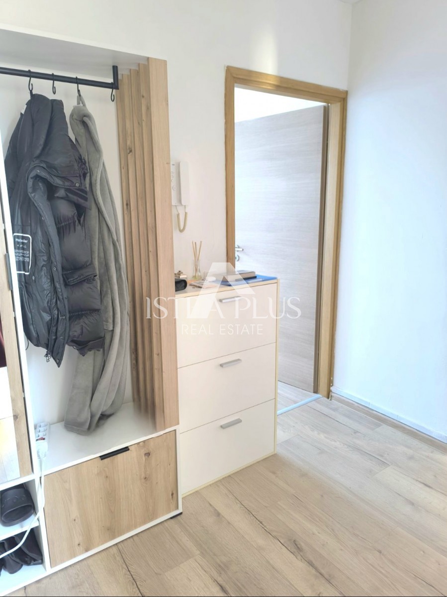 Poreč, odlična lokacija v mestu - stanovanje 49m2