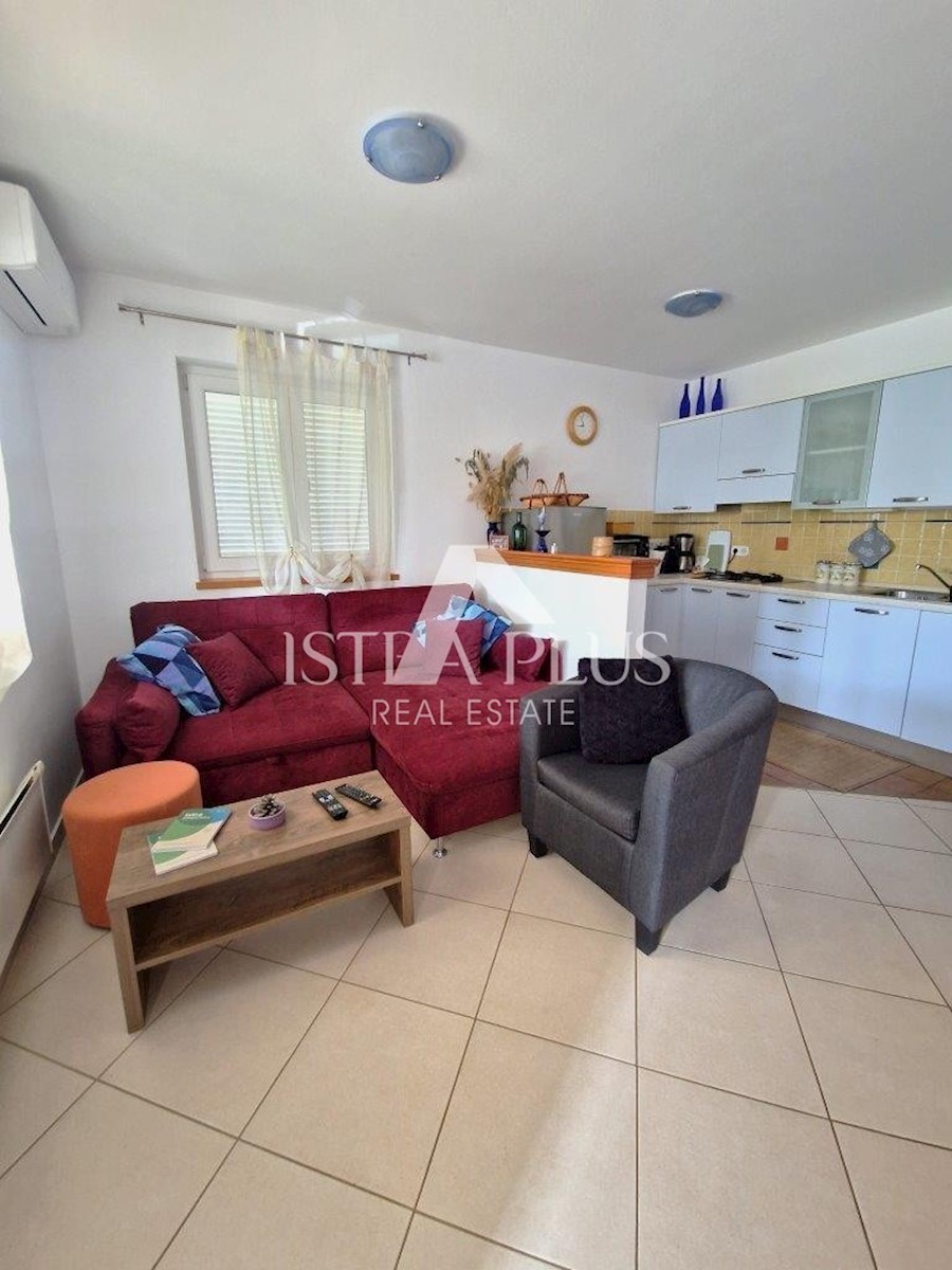 Apartma v pritličju v bližini plaže