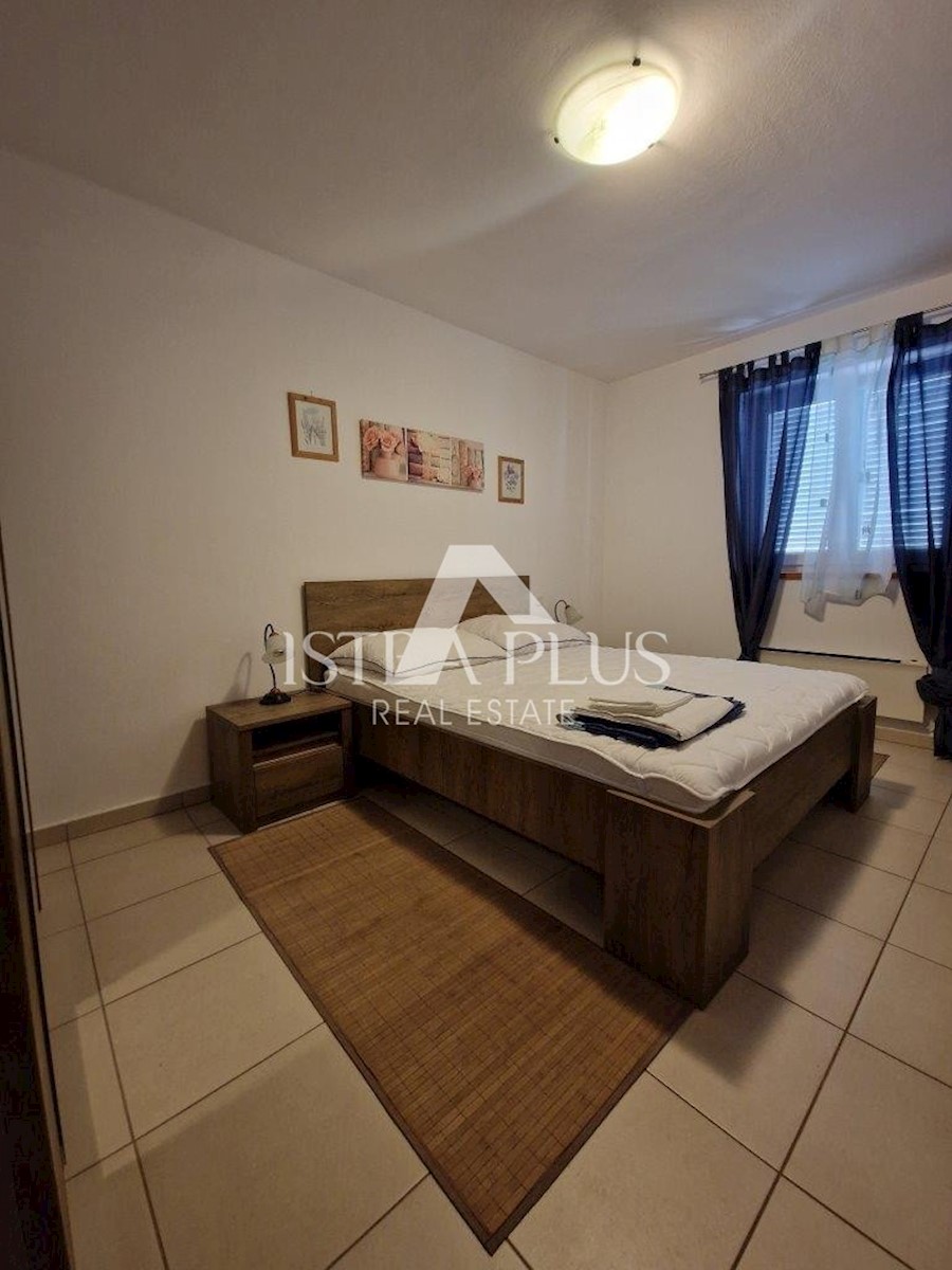 Apartma v pritličju v bližini plaže
