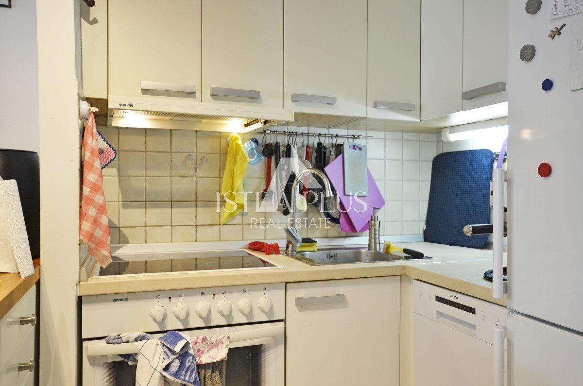 Apartma v bližini Poreča 220 m od morja