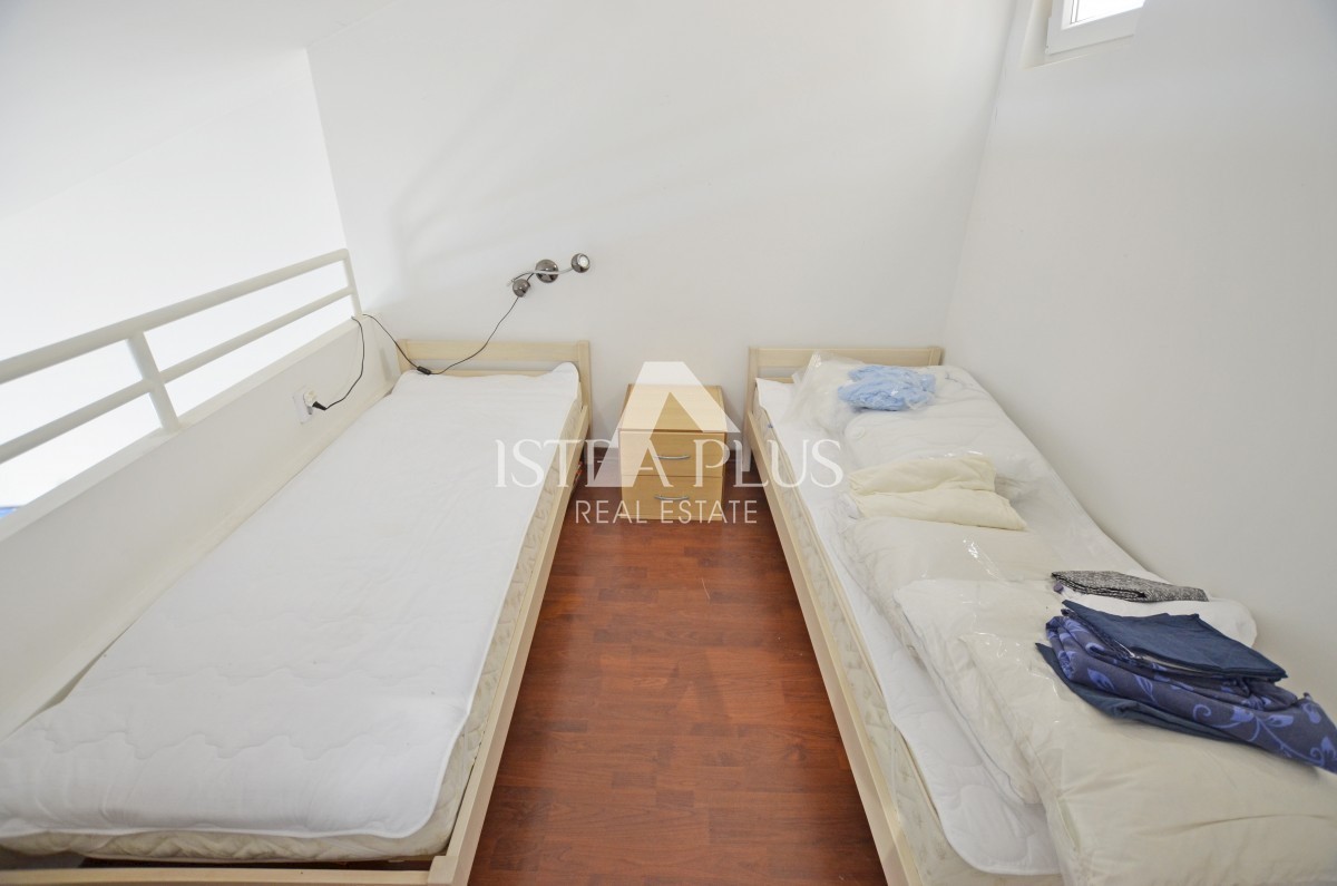 Apartma v bližini Poreča 220 m od morja