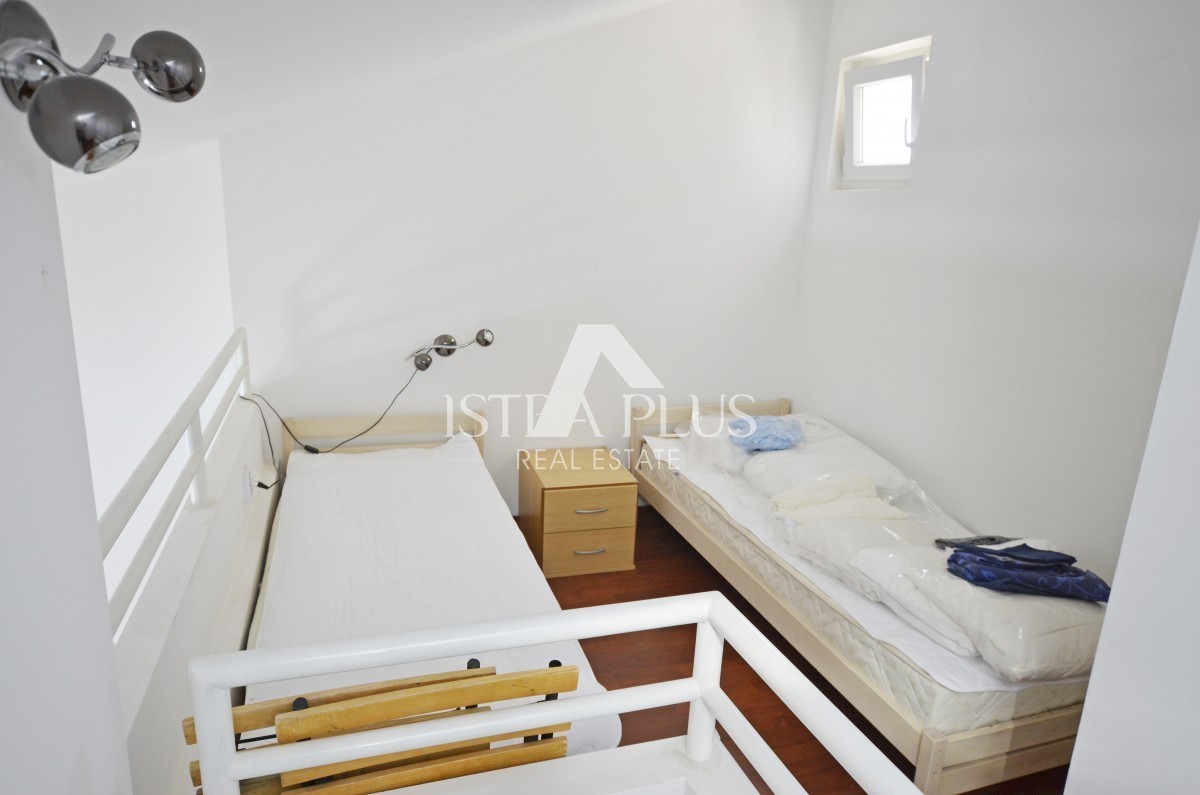 Apartma v bližini Poreča 220 m od morja