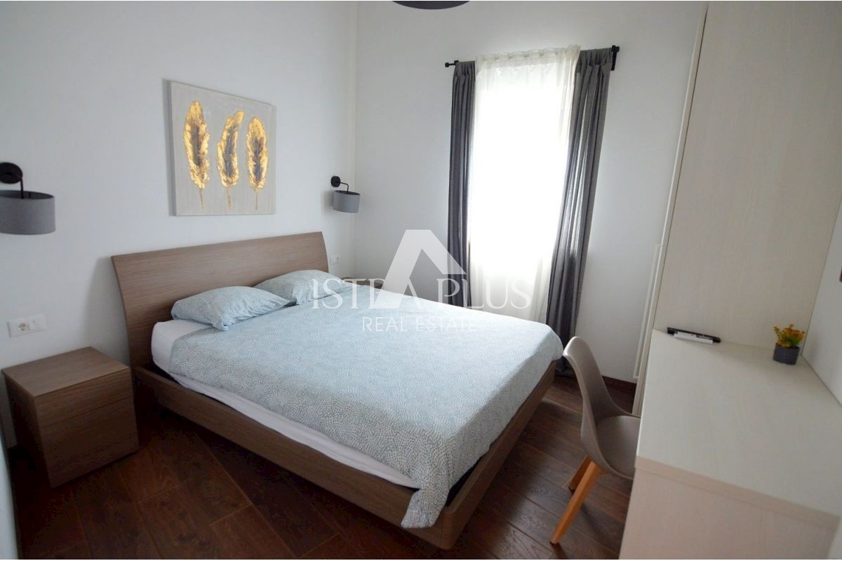Istra, Poreč - Nova, moderna hiša z bazenom v bližini Poreča