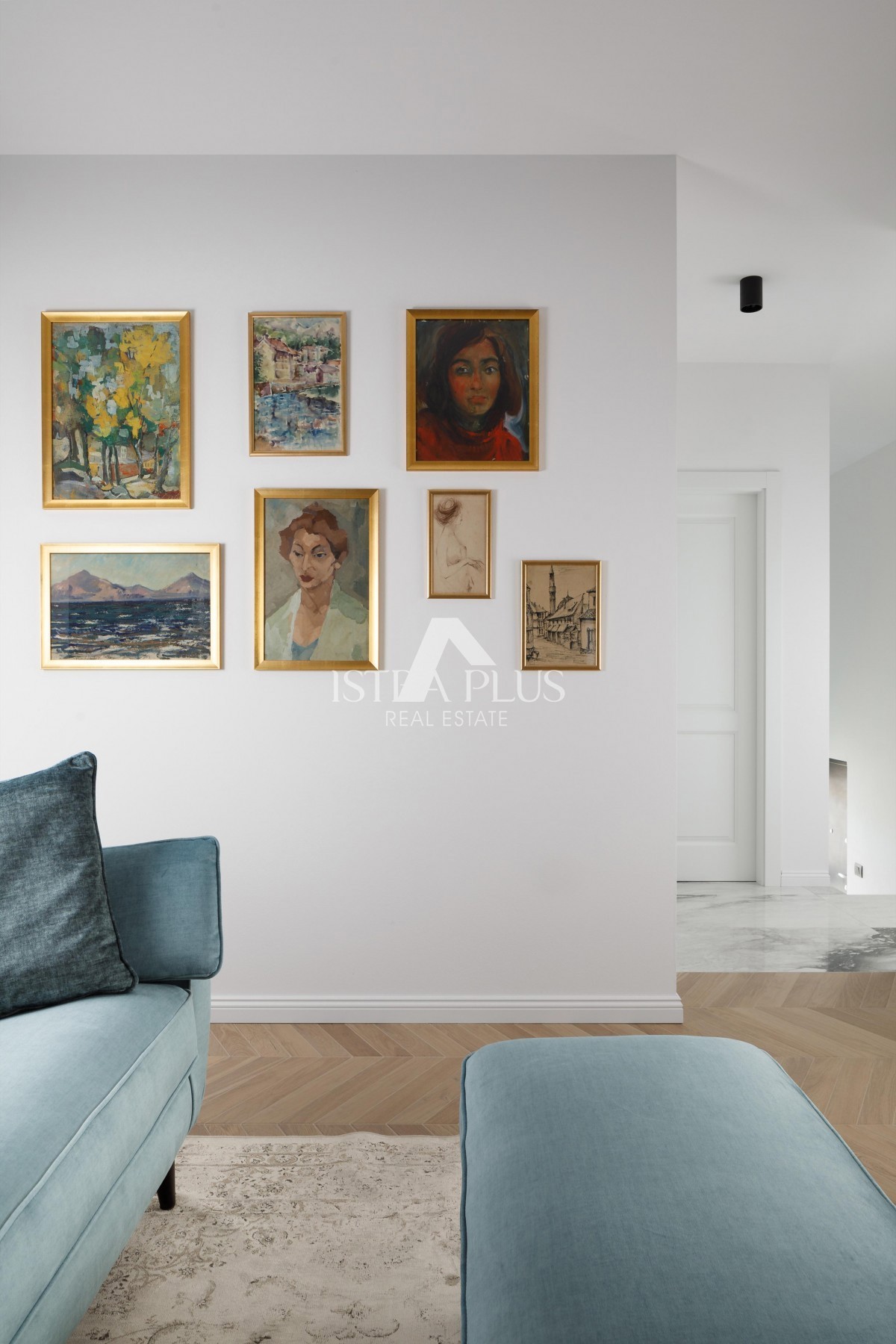 Ekskluziven penthouse v Poreču, nova stavba z moderno dekoracijo
