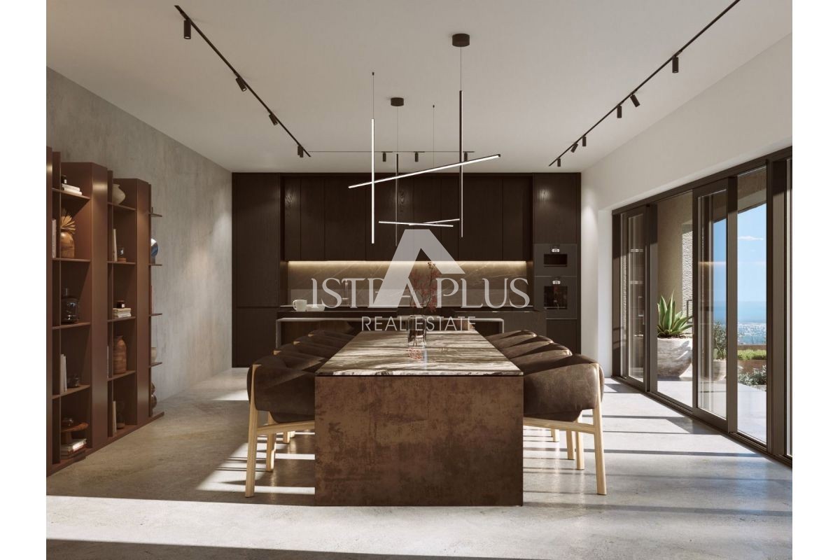 Istra, Poreč 10 km - Gradbeno zemljišče s pogledom na morje in pridobljenim gradbenim dovoljenjem