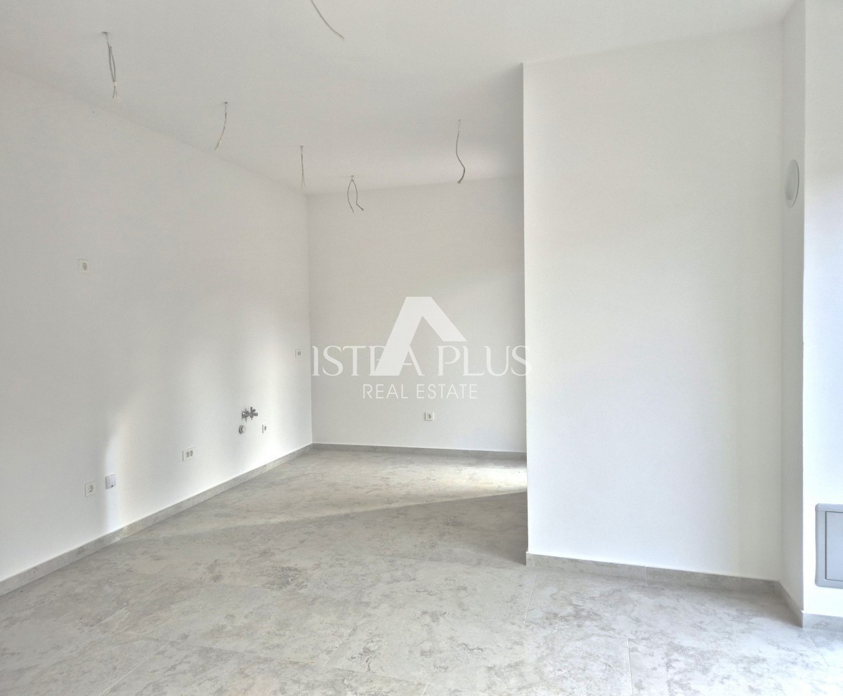 Istra, Poreč okolica 2km od mora - Stanovanje v prizemlju 88m2 z dvoriščem -NOVOGRADNJA