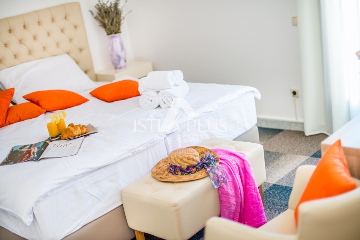 Hotel 800m od morja, wellness in restavracija