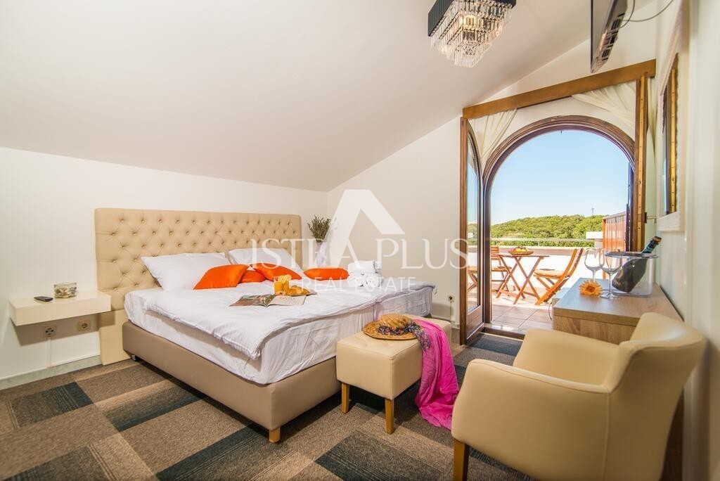 Hotel 800m od morja, wellness in restavracija