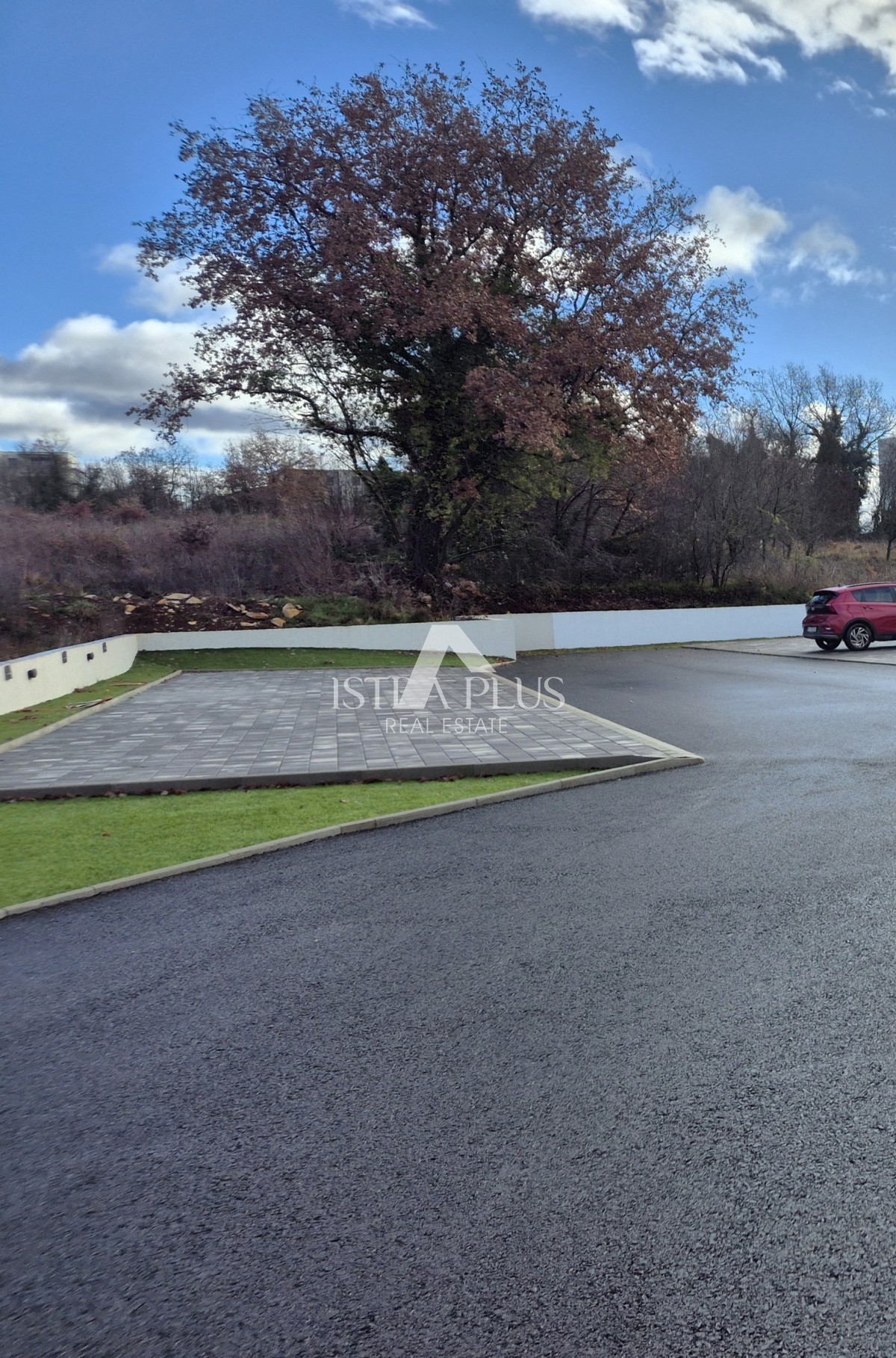 Wohnung im Erdgeschoss mit Garten, Neubau 2 km vom Meer entfernt!!