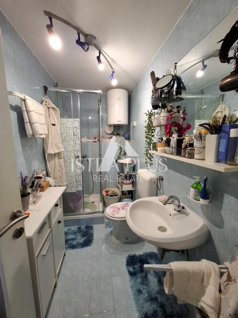 Novo naselje!! Apartma v pritličju 600 m od morja
