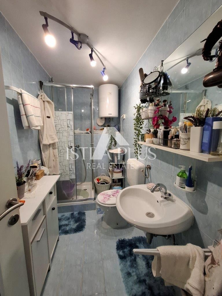 Novo naselje!! Apartma v pritličju 600 m od morja