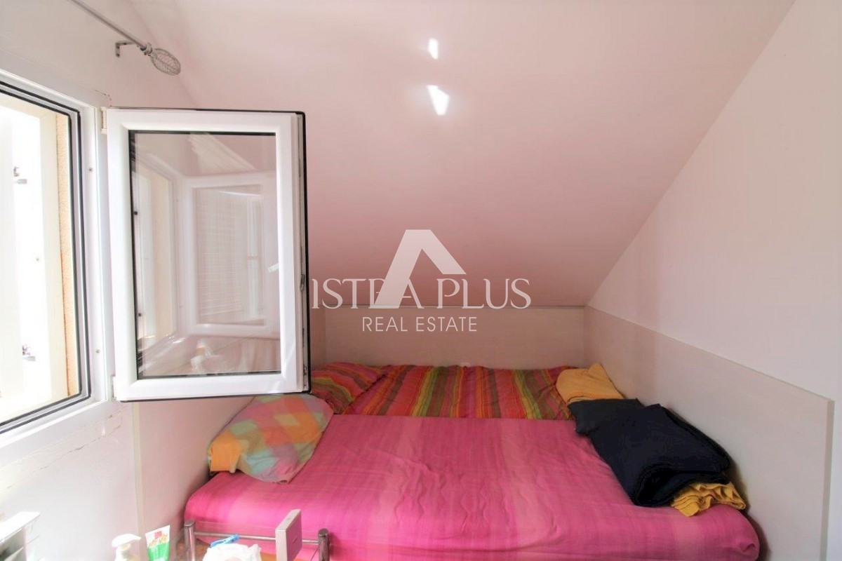 Penthouse 3 spalnice, terasa s pogledom na morje!!