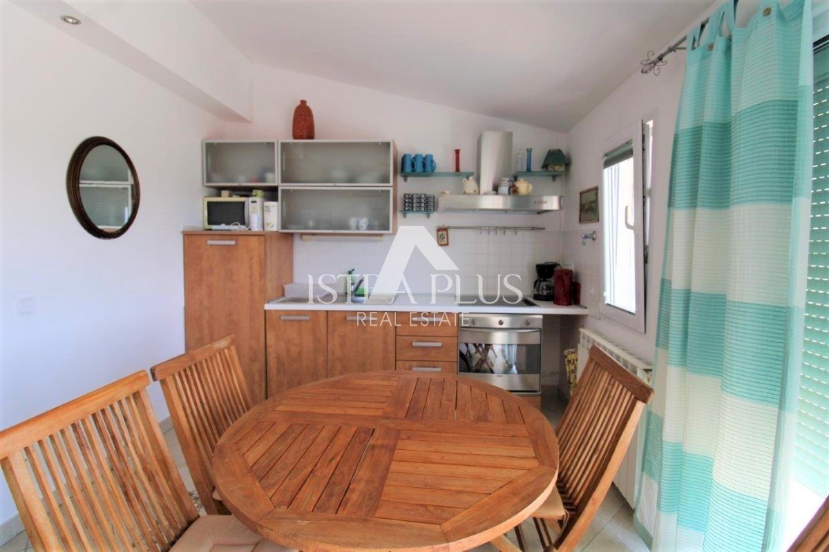 Penthouse 3 spalnice, terasa s pogledom na morje!!