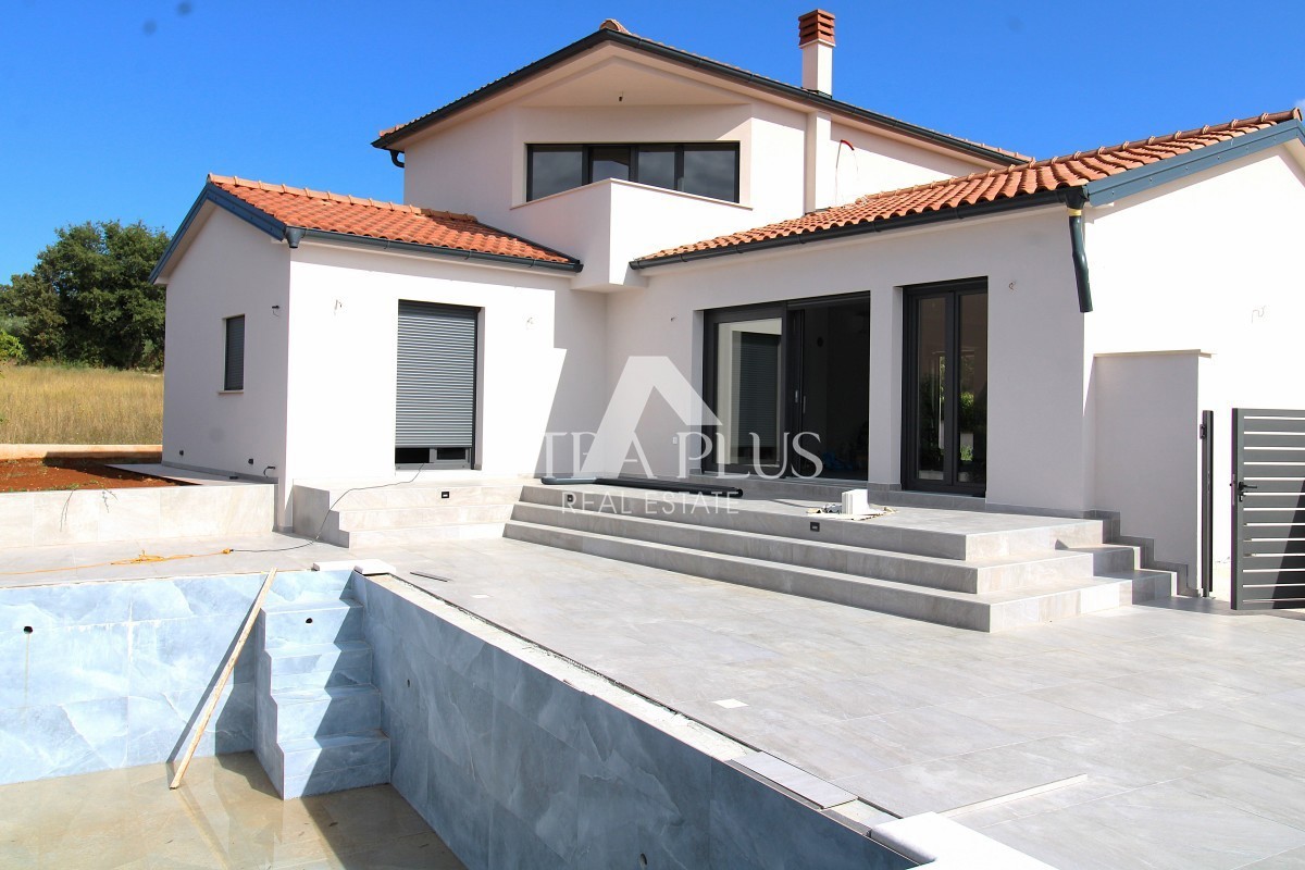 Istra, Poreč - Nova, lepo opremljena vila z bazenom