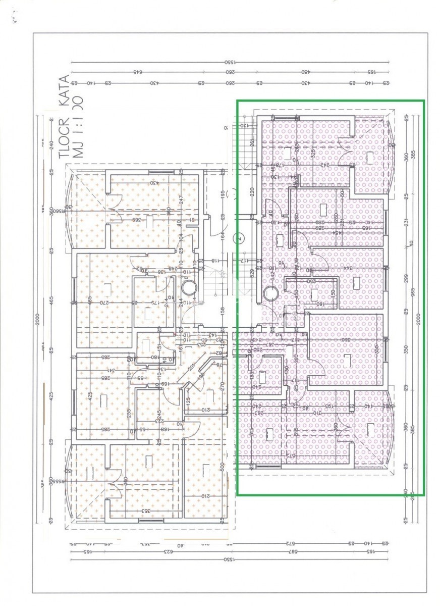 PRILOŽNOST!! Veliko stanovanje 104,86m2 - razdeljeno na 2 manjši stanovanji in dvorišče!! 2 km od morja