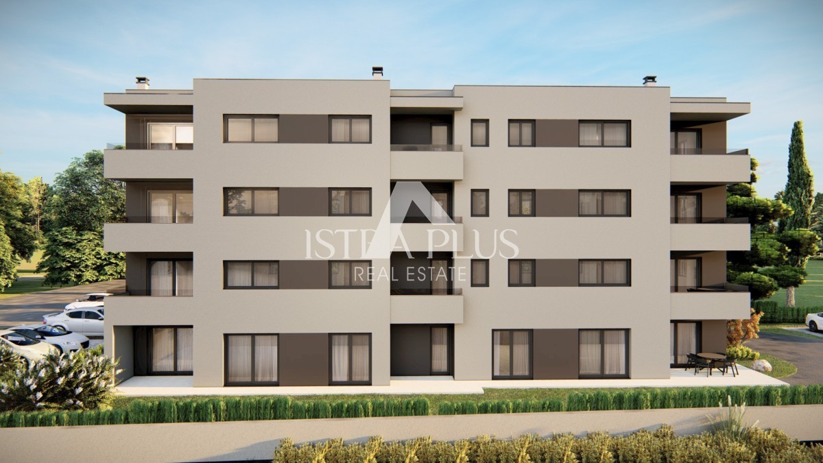 Apartma z dvema spalnicama v stavbi z dvigalom v 1. nadstropju - 2 km do morja