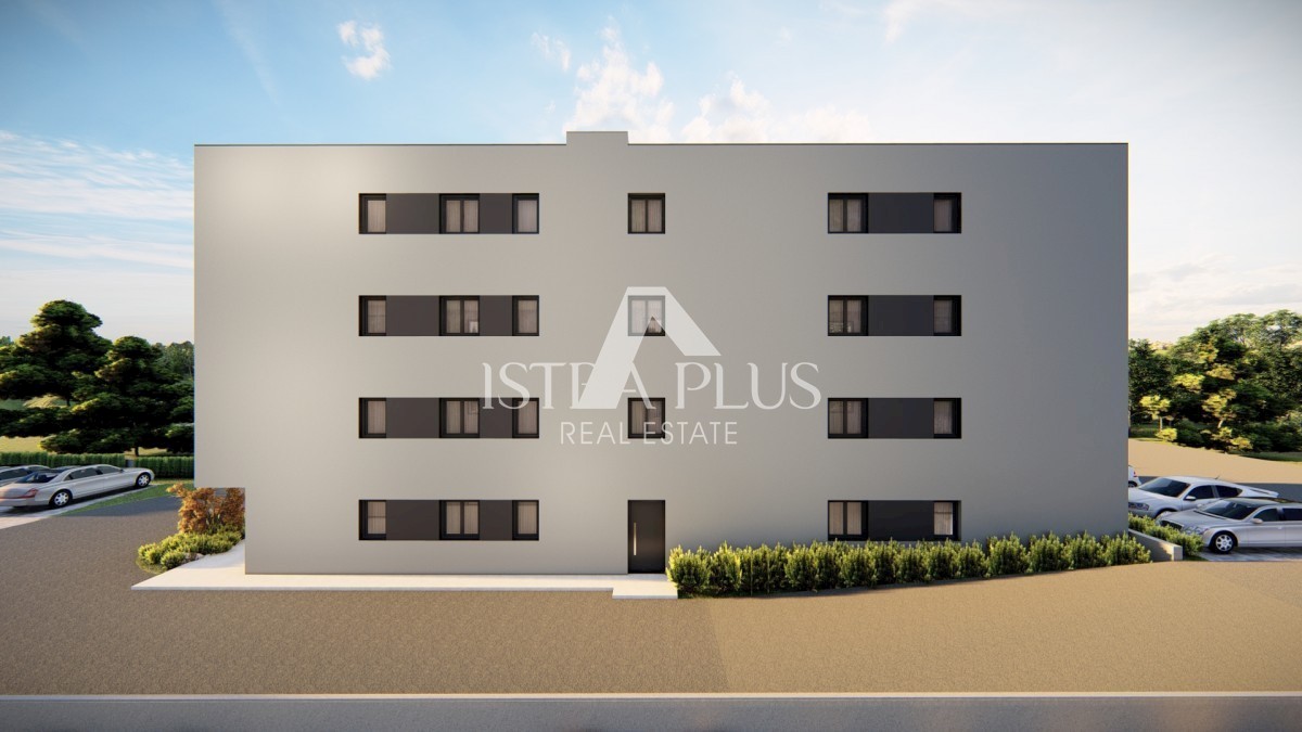 Apartma z dvema spalnicama v stavbi z dvigalom v 1. nadstropju - 2 km do morja
