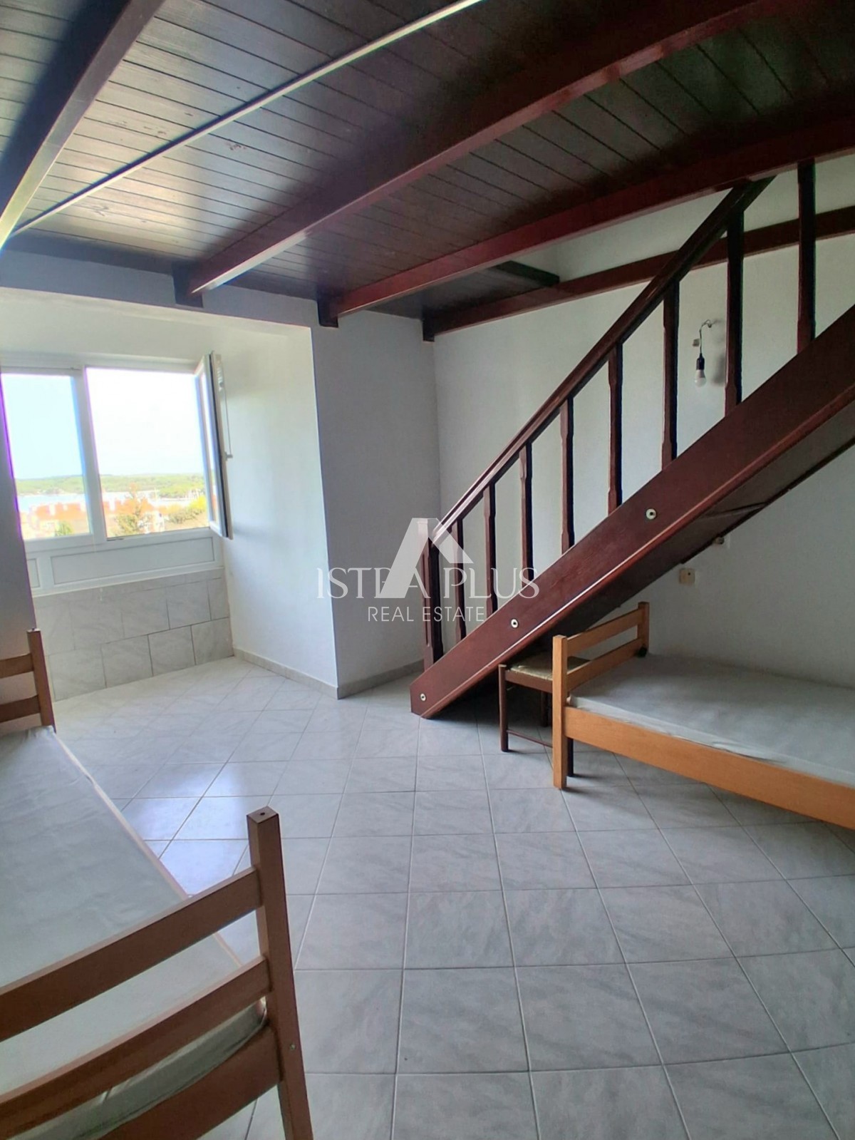 Istra Červar Porat apartman sa pogledom na more , 200m od mora
