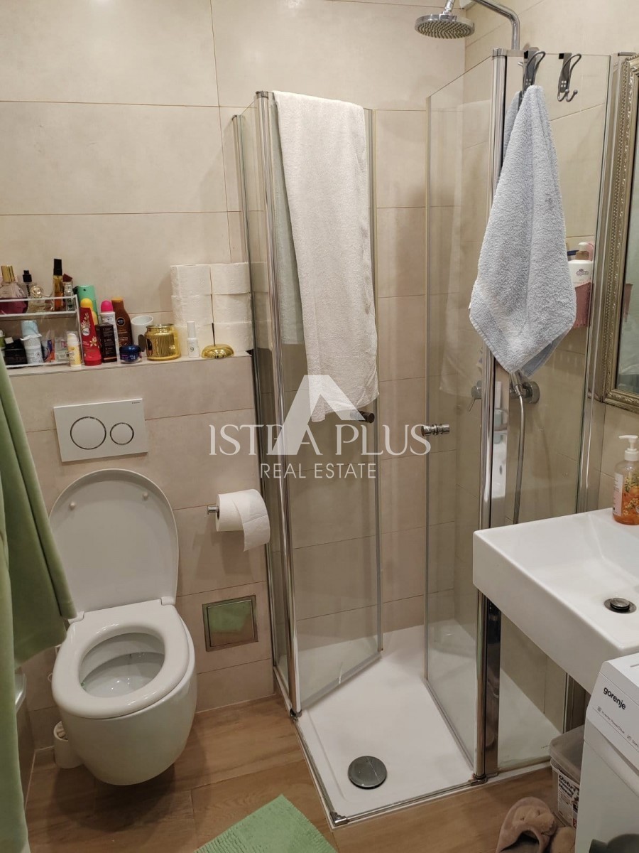 Poreč,Červar-Porat - Apartamn na 2.katu 300m od mora