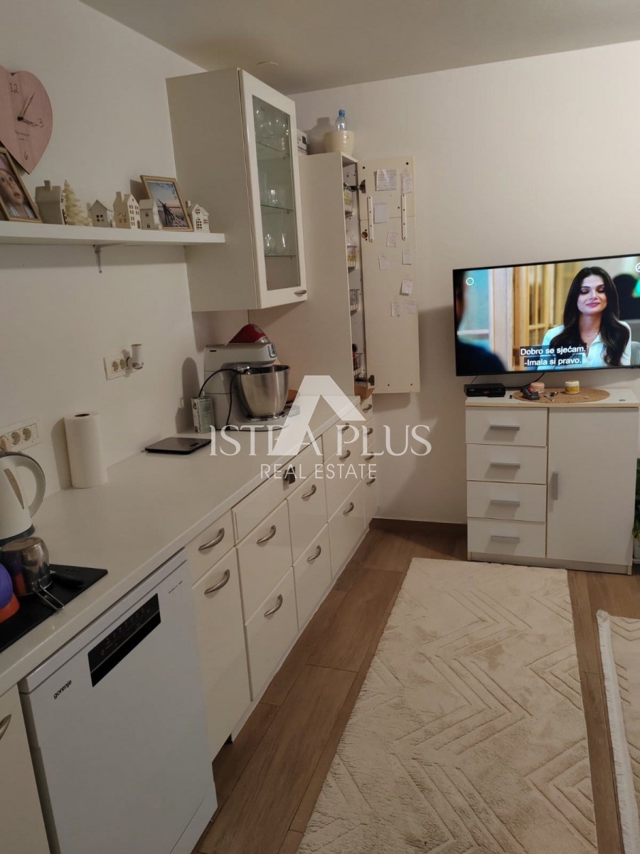 Poreč,Červar-Porat - Apartamn na 2.katu 300m od mora