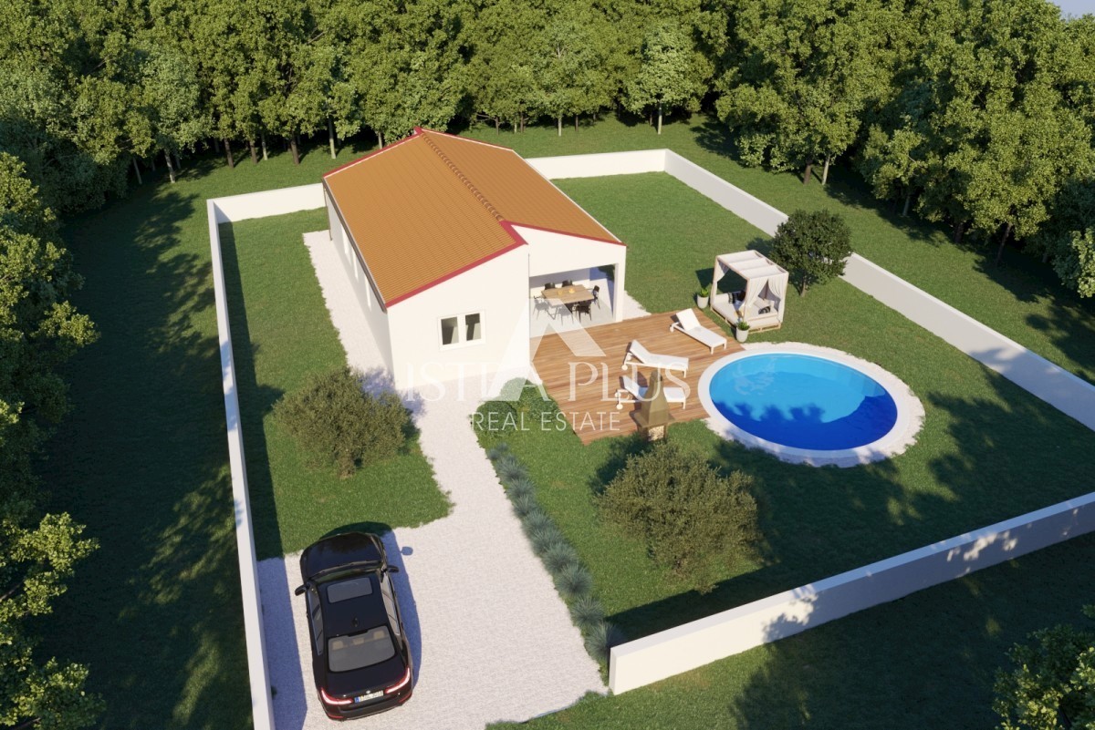 Montažna hiša z bazenom na mirni lokaciji - okoli Tinjana