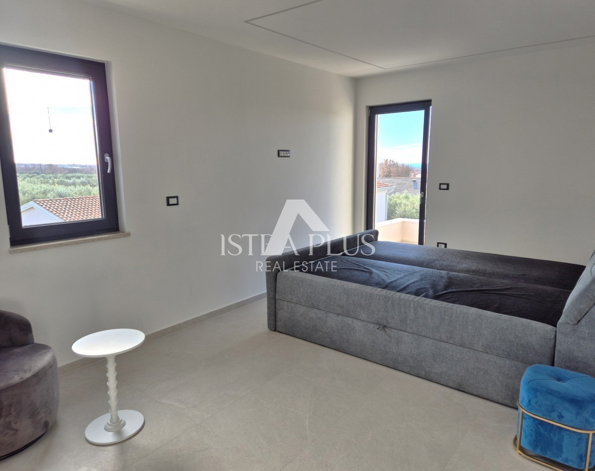 Istra, Poreč 9km od morja - Luksuzna moderna vila s panoramskim razgledom na morje in podeželje