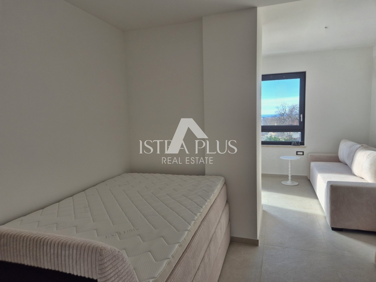 Istra, Poreč 9km od morja - Luksuzna moderna vila s panoramskim razgledom na morje in podeželje