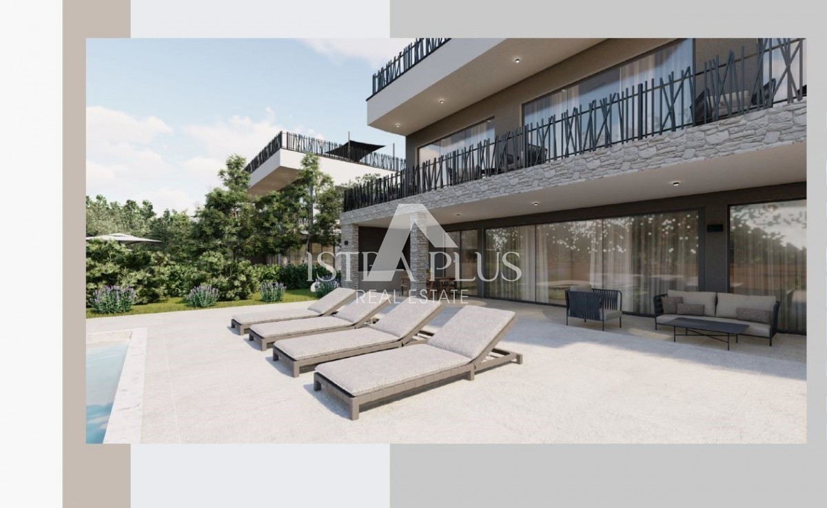 Poreč - Vila z bazenom 300m od morja