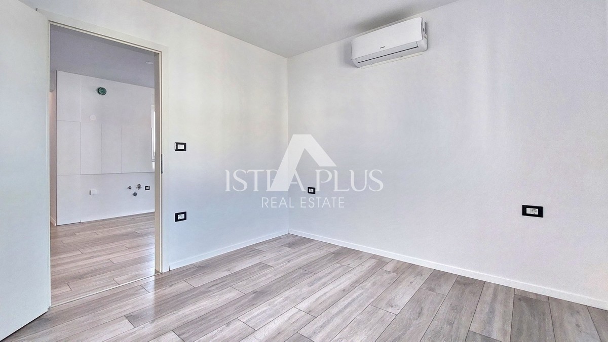 Istra, Poreč - novo stanovanje 65 m2 na okr