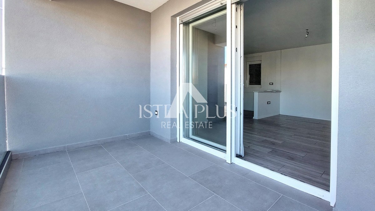 Istra, Poreč - novo stanovanje 65 m2 na okr