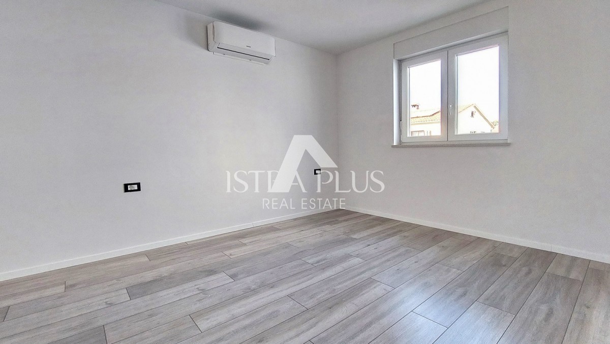 Istra, Poreč - novo stanovanje 65 m2 na okr
