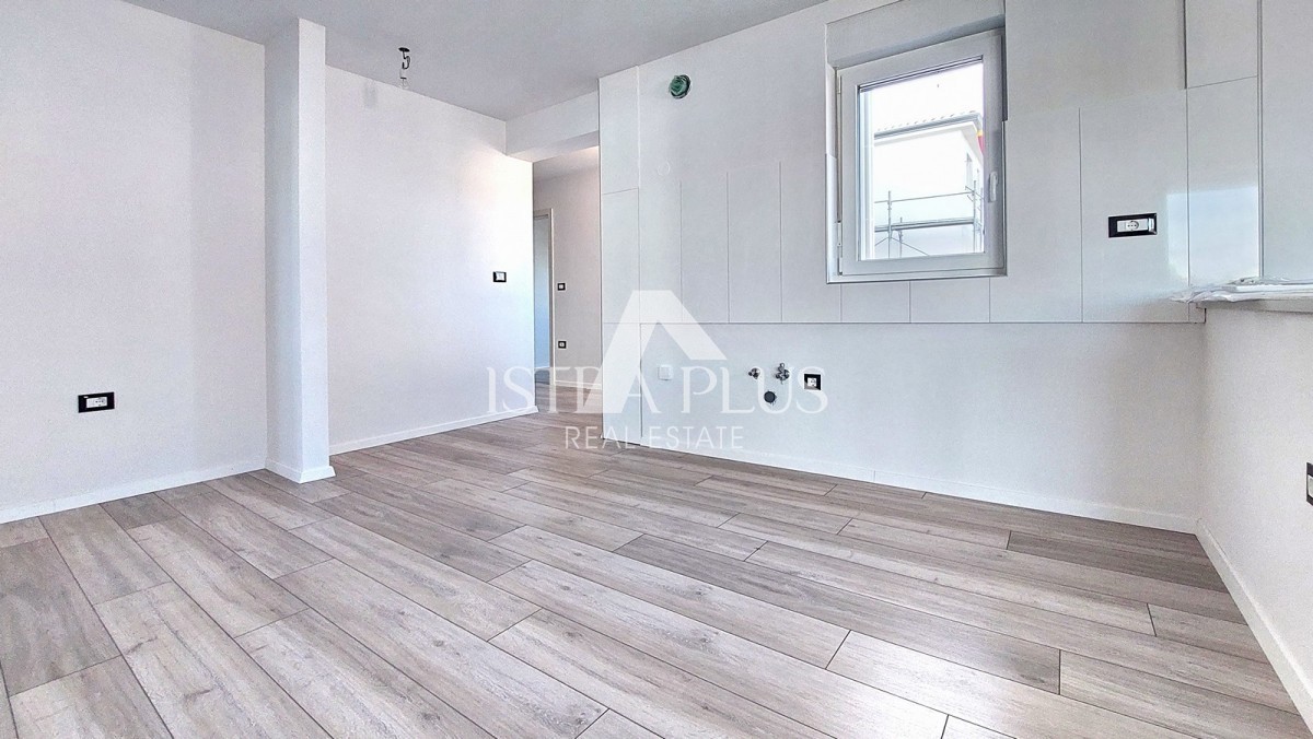 Istra, Poreč - novo stanovanje 65 m2 na okr