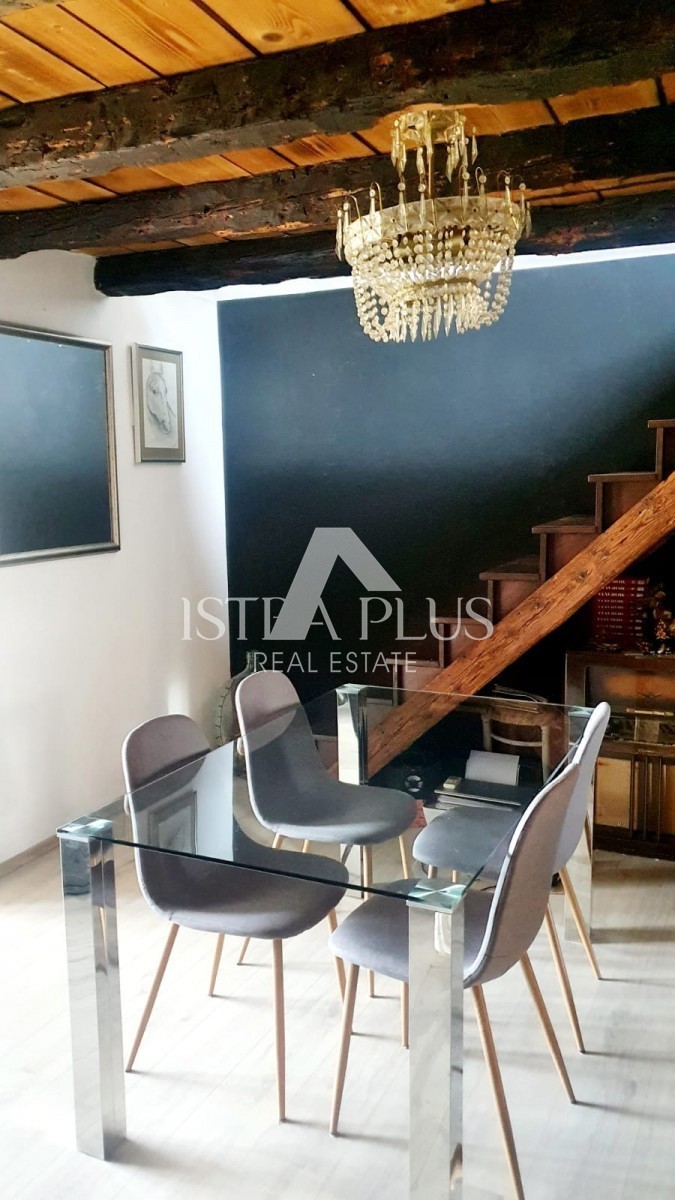 Istra, Poreč 4 km - Čudovita kamnita hiša z 2 apartmajema in vrtom!