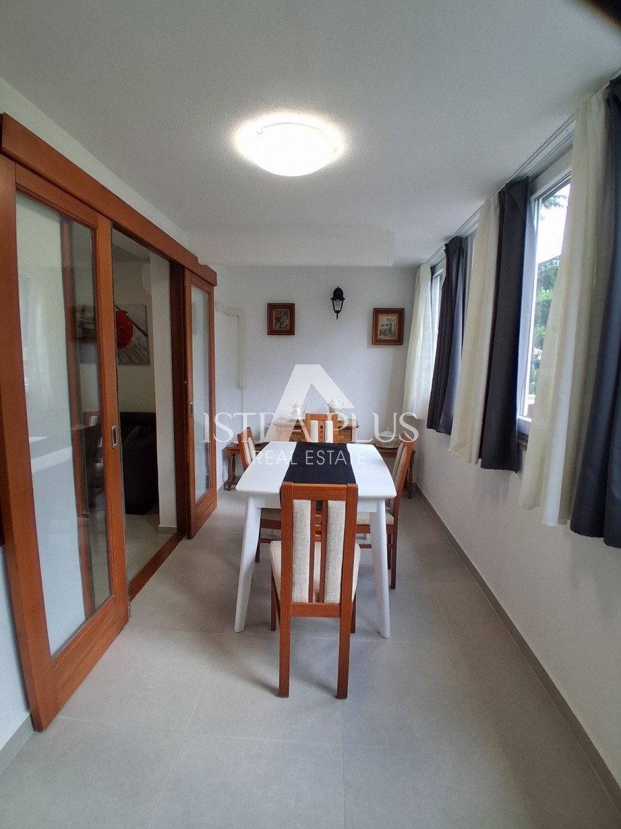 Istra,Červar Porat , Stan 1.kat 200 m od mora