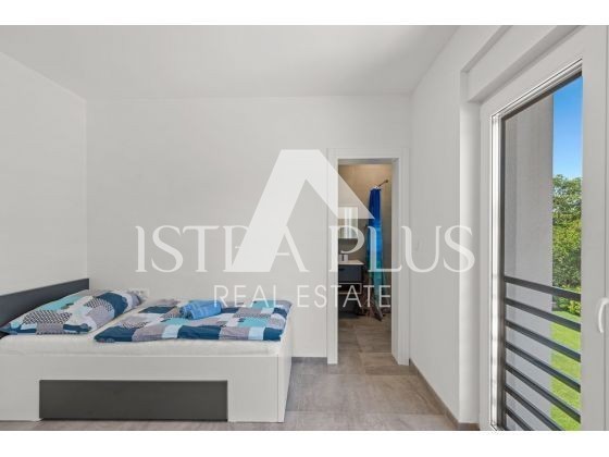 Ekskluzivno, Vabriga - moderna vila s čudovitim pogledom na morje!
