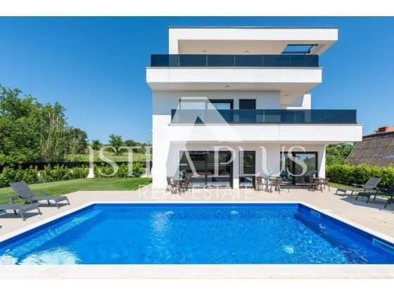 Ekskluzivno, Vabriga - moderna vila s čudovitim pogledom na morje!
