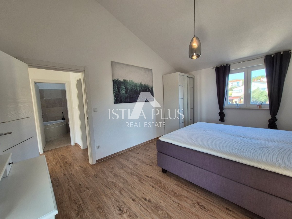 Istra, okolica Poreča, Čudovita družinska hiša z bazenom