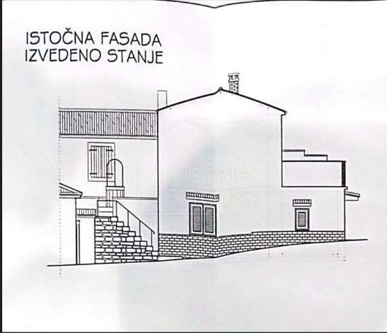 Rovinj, okolica, prodamo družinsko hišo