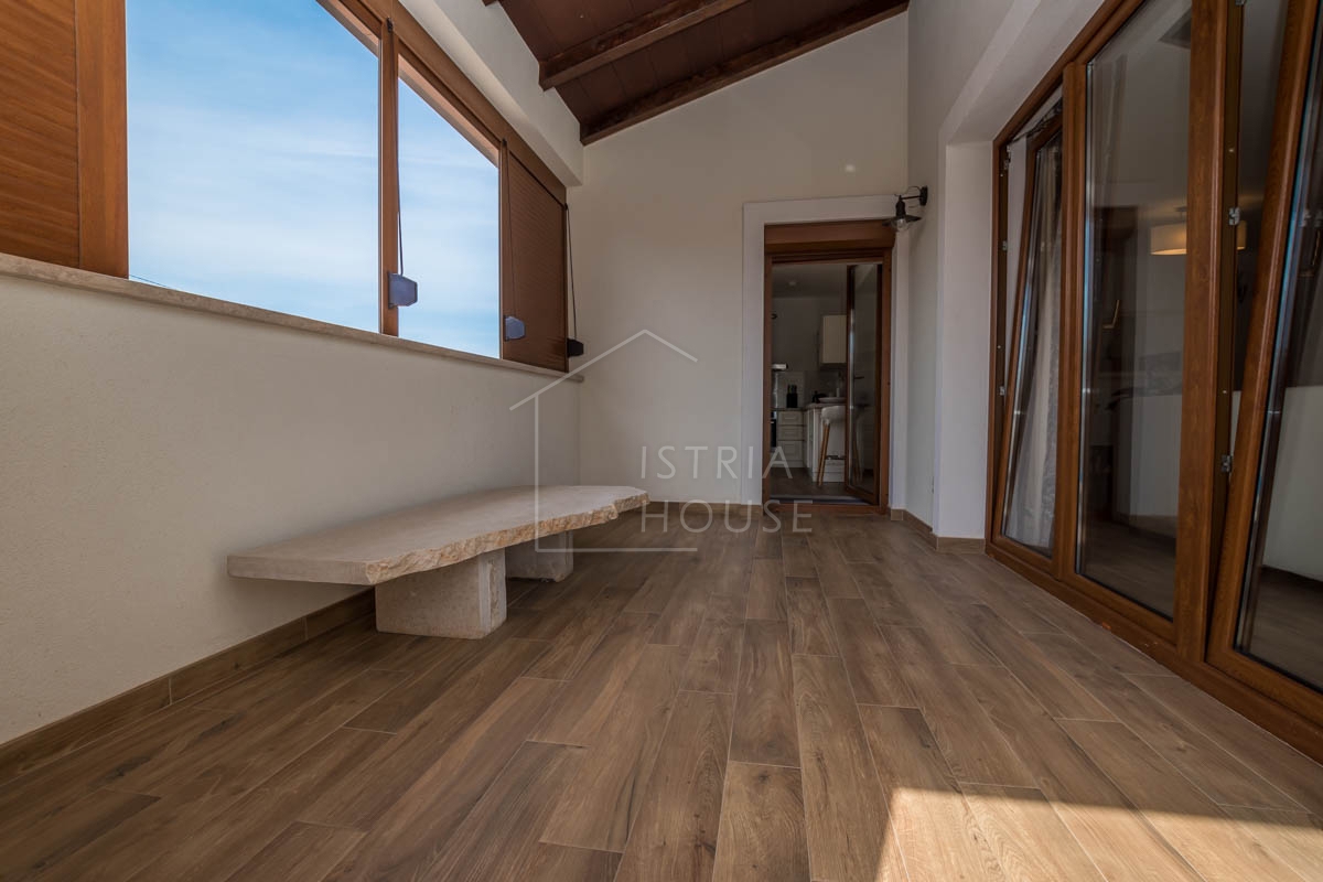 POREČ, okolica - lepa vila z bazenom