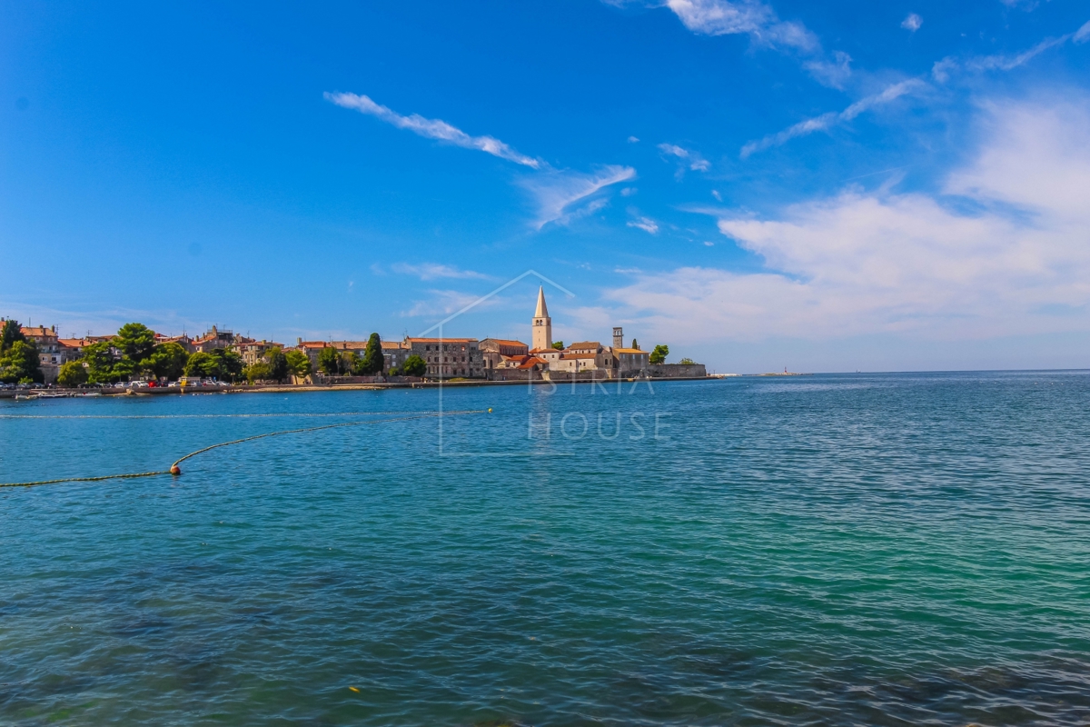 Poreč, novo moderno stanovanje s panoramskim pogledom na morje