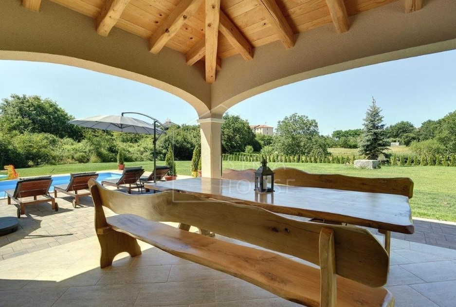 Rovinj, okolica, vila z velikim vrtom