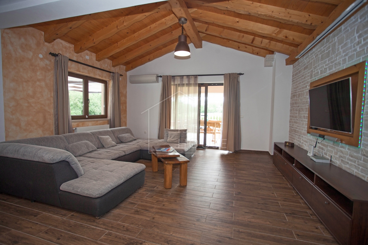 Rovinj, okolica, vila z velikim vrtom