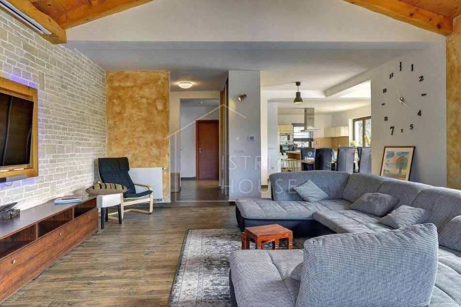 Rovinj, okolica, vila z velikim vrtom