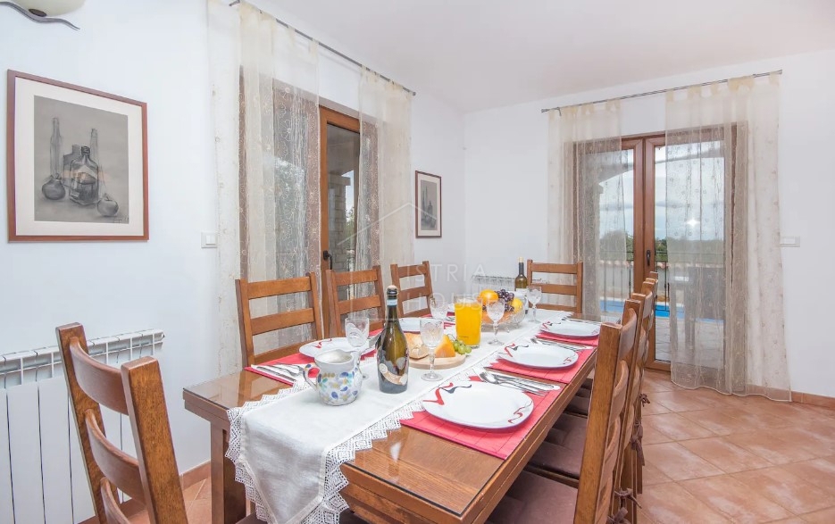 Marčana, dintorni, casa bifamiliare con vista aperta