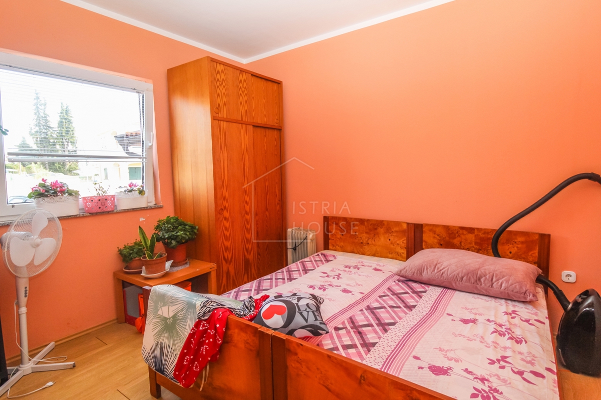 Stanovanje Tar, Tar-Vabriga, 66m2
