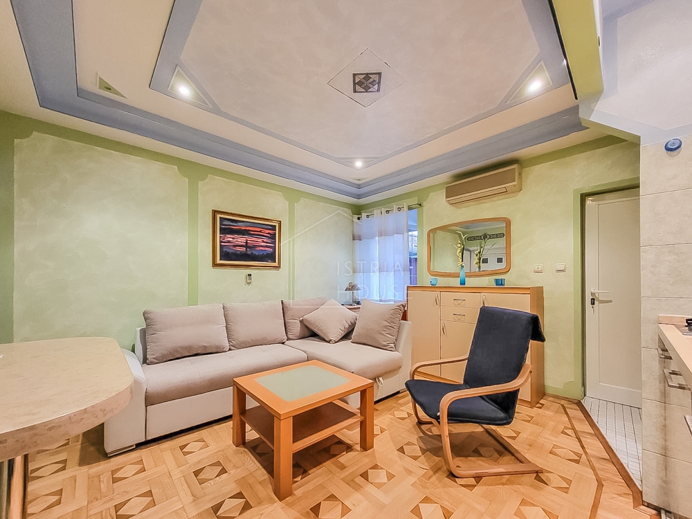 Bale, dva apartmaja v centru