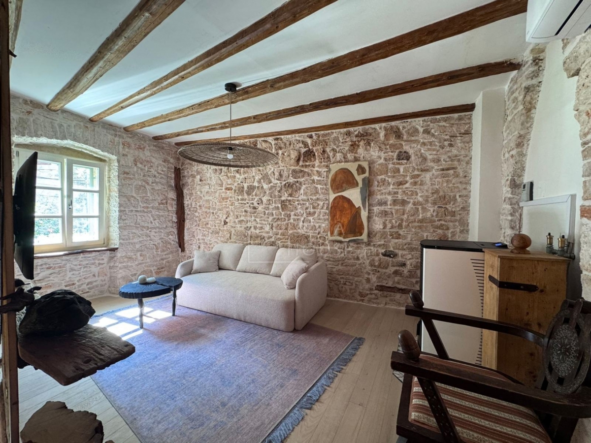 Bale, prenovljena hiša v starem mestnem jedru