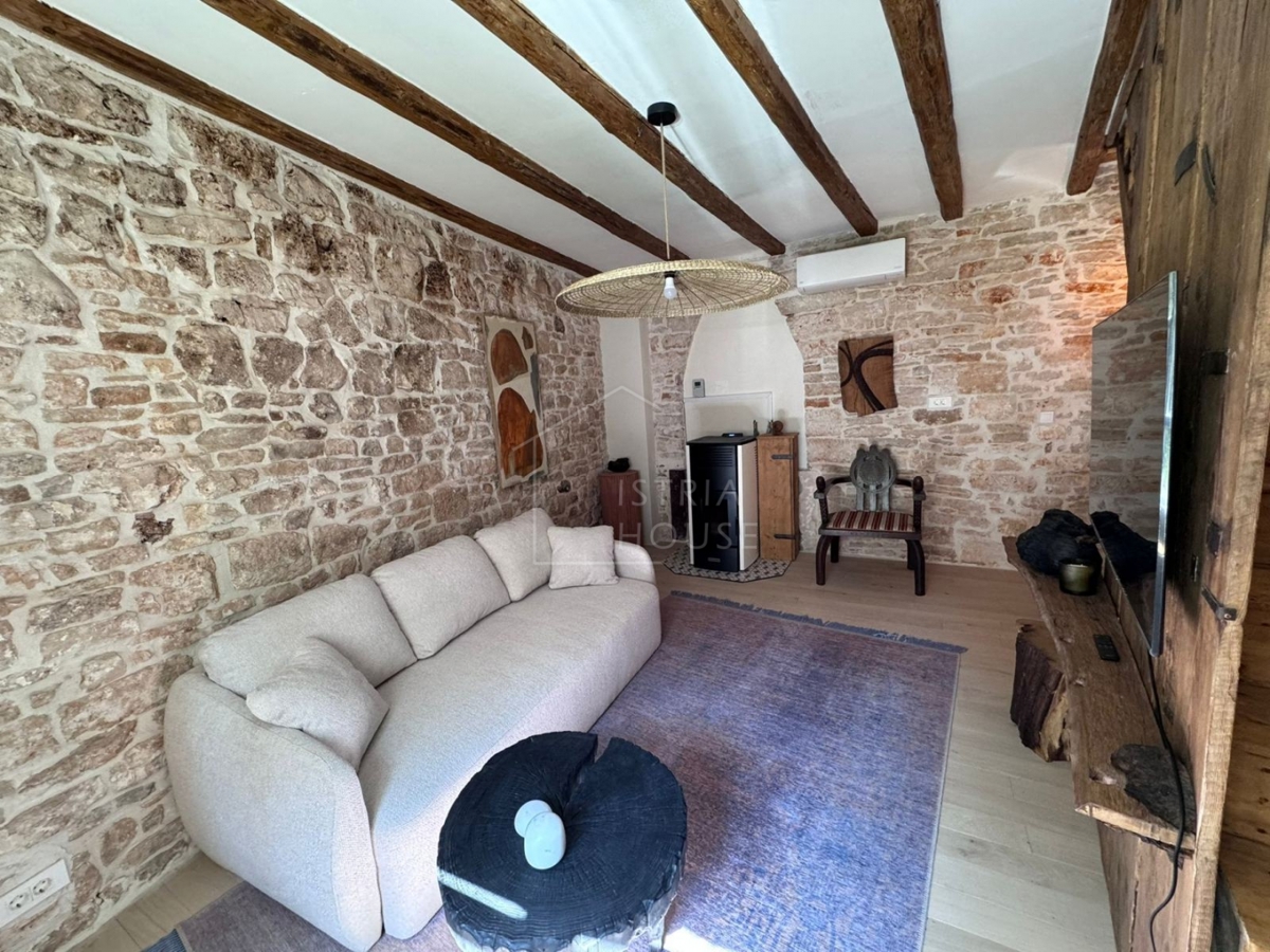 Bale, prenovljena hiša v starem mestnem jedru