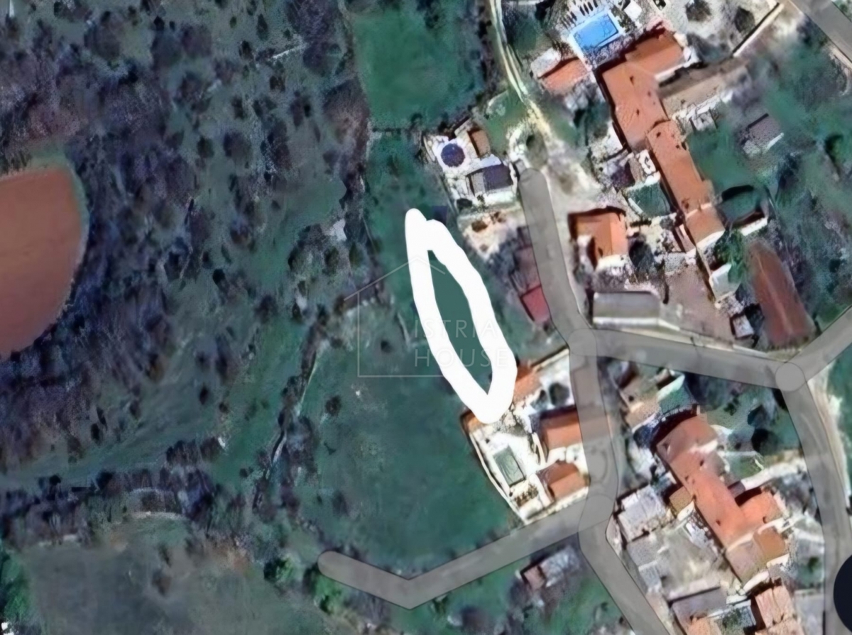 Bale, okolica, večje redno stavbno zemljišče