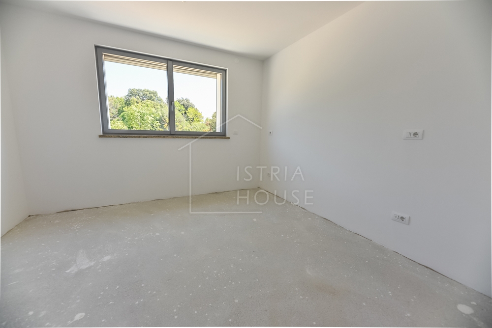 Rovinj, nov apartma 200m od plaže s teraso in pogledom na staro mesto in morje